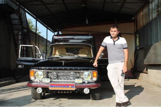 Օդեսսայում բնակվող հայը ստեղծել է բացառիկ մեքենա Վլադիմիր Պուտինի համար